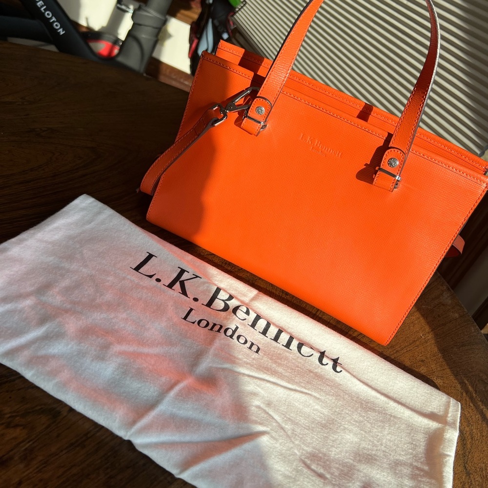 LK Bennett Handbag w Removable Strap
